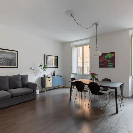 Iflat Monti Charming * ローマ