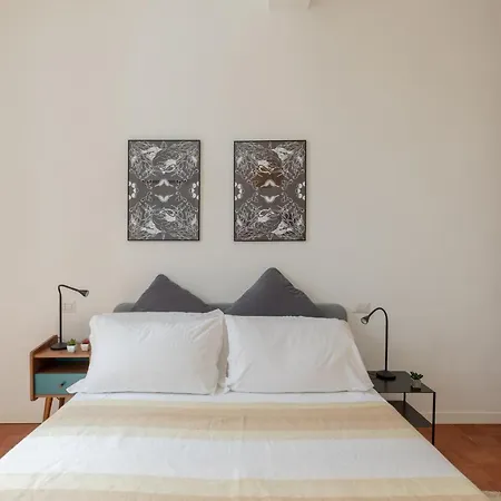 Iflat Monti Charming Apartment *